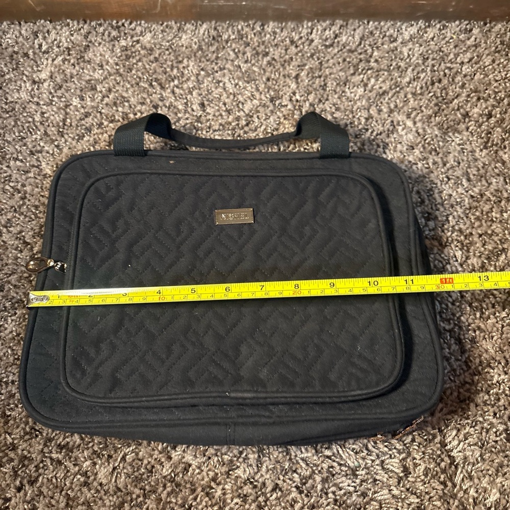 Elegant Black and Tan Garment Bag - Picture 2 of 9